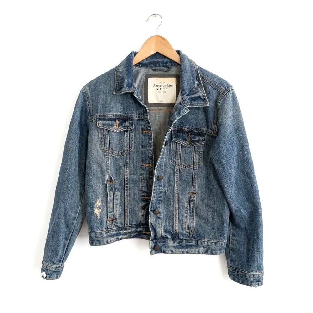 Abercrombie & Fitch Blue Denim Jean Trucker Distressed Jacket Size Small EUC